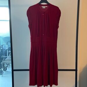 Amazing Maggy London deep red dress. Side zipper. Pockets! Fits amazing.